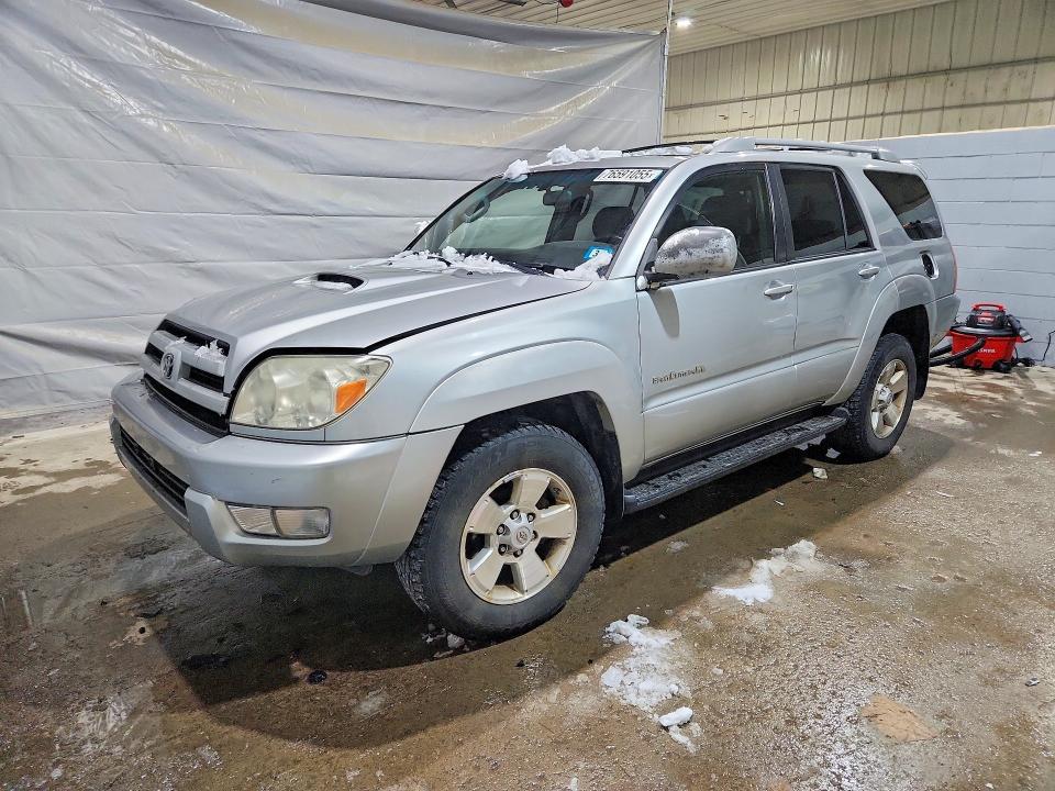 TOYOTA 4RUNNER 2004 with VIN JTEBU14R940023192 - Photo from auction