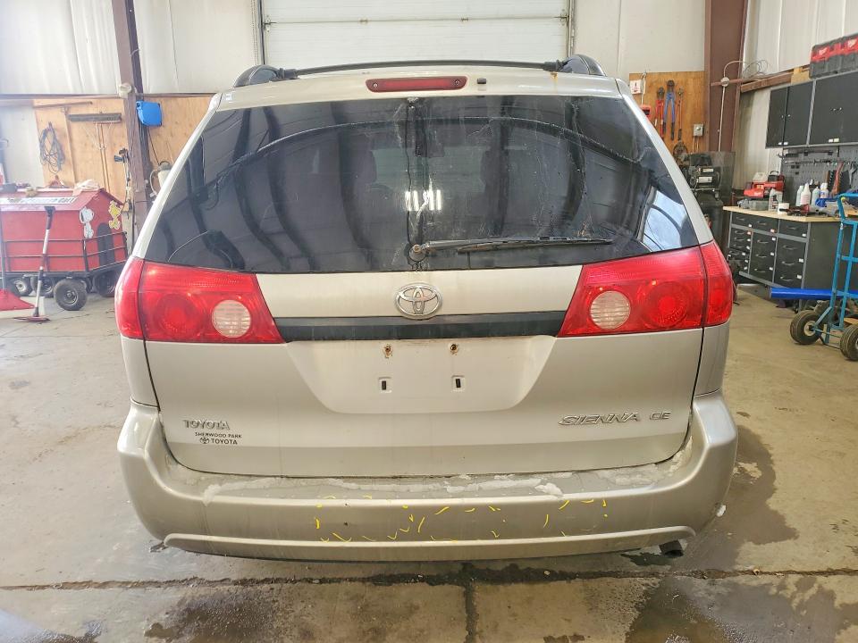 Photo 6 from auction – 2007 TOYOTA SIENNA with VIN 5TDZK29C67S081426