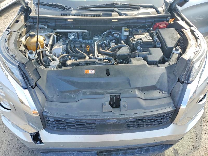 Photo 12 from auction – 2023 MITSUBISHI OUTLANDER with VIN JA4J4UA83PZ013555