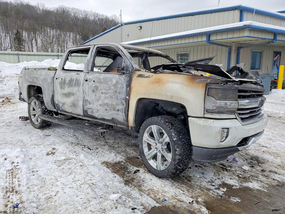 Photo 4 from auction – 2017 CHEVROLET SILVERADO with VIN 3GCUKTEJ4HG434248