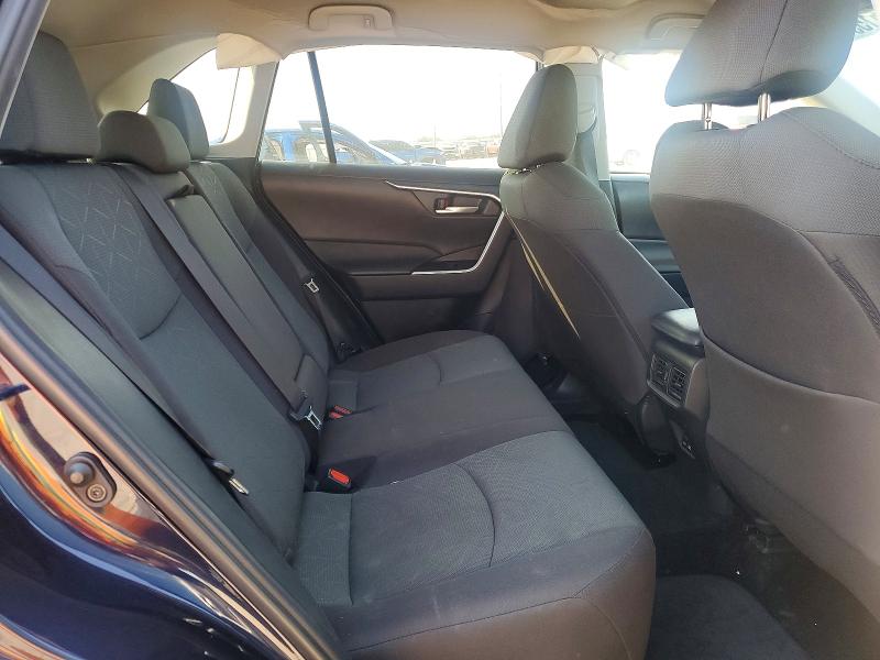Photo 11 from auction – 2024 TOYOTA RAV4 with VIN 2T3W1RFV2RW305216