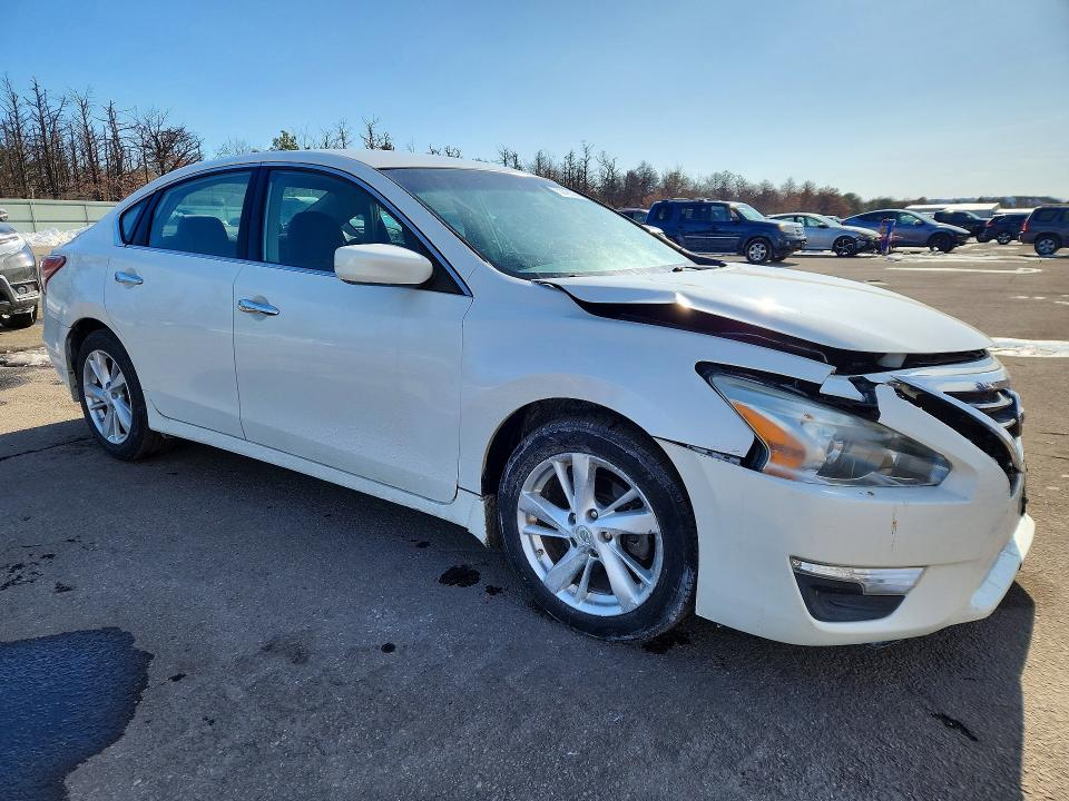 Photo 4 from auction – 2013 NISSAN ALTIMA 2.5 with VIN 1N4AL3AP5DN429450
