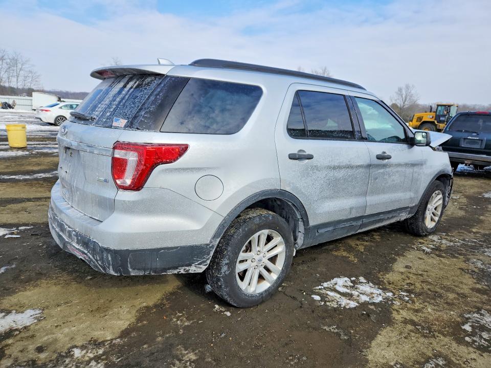 Photo 3 from auction – 2017 FORD EXPLORER with VIN 1FM5K8BH8HGA65761