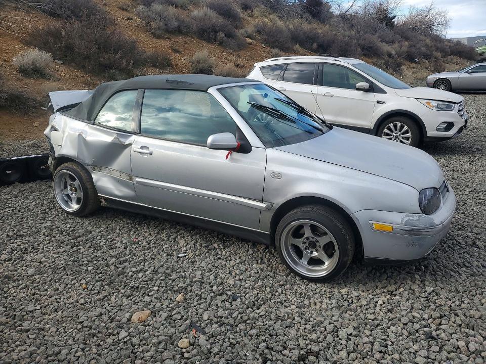 Photo 4 from auction – 2002 VOLKSWAGEN CABRIO with VIN 3VWCC21V62M810031