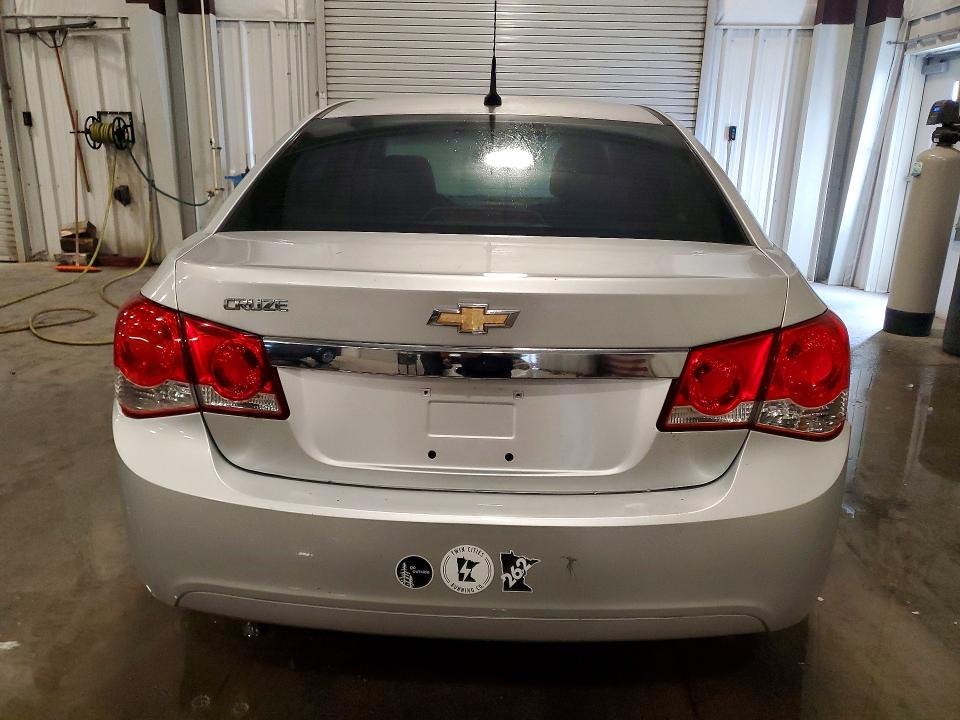 Photo 6 from auction – 2012 CHEVROLET CRUZE LS with VIN 1G1PD5SH3C7269097