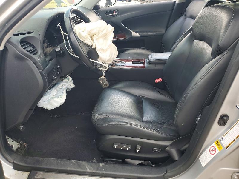 Photo 7 from auction – 2008 LEXUS IS with VIN JTHBE262582015915