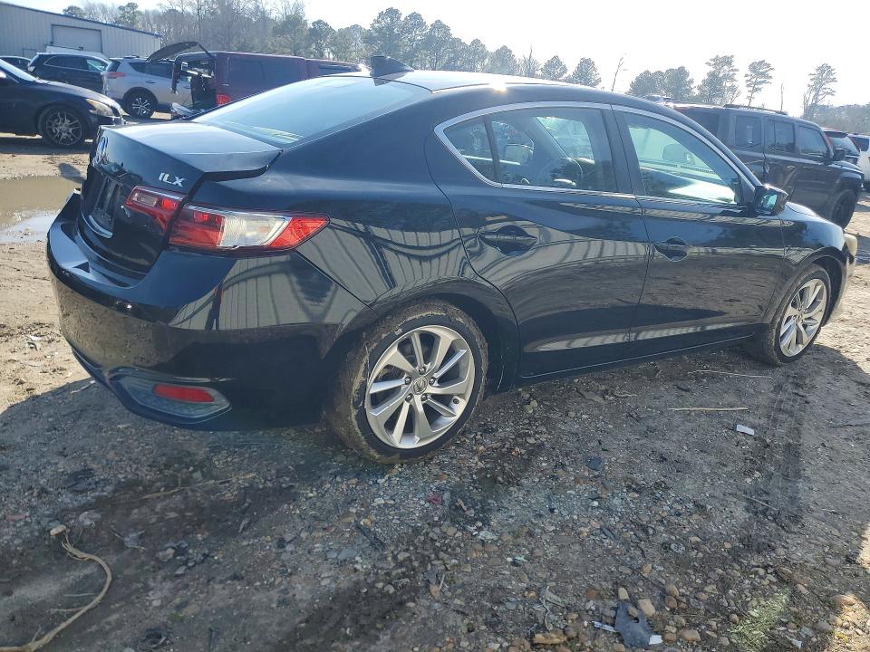 Photo 3 from auction – 2016 ACURA ILX with VIN 19UDE2F72GA003958