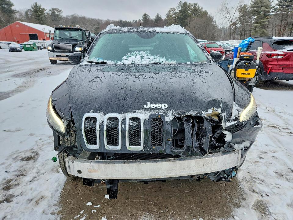 Photo 5 from auction – 2015 JEEP CHEROKEE with VIN 1C4PJMDB4FW757195
