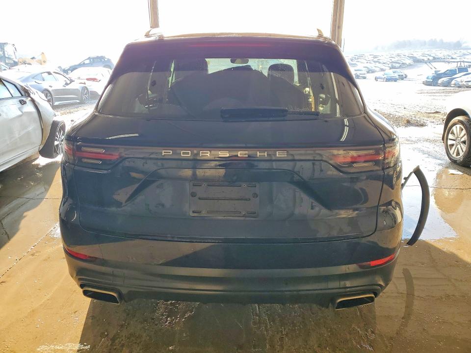 Photo 6 from auction – 2021 PORSCHE CAYENNE with VIN WP1AA2AY5MDA08254