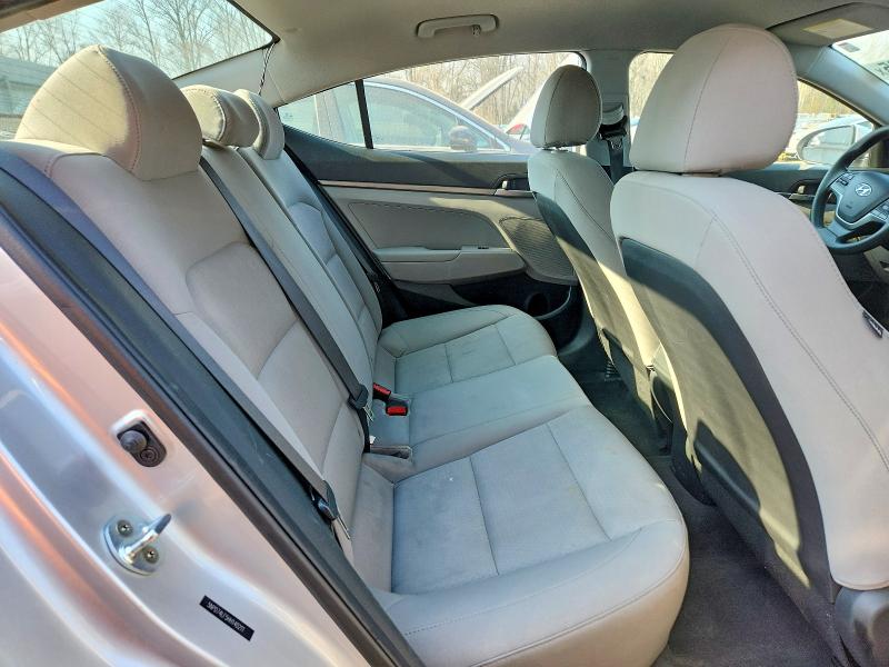 Photo 10 from auction – 2017 HYUNDAI ELANTRA with VIN 5NPD74LF5HH140211