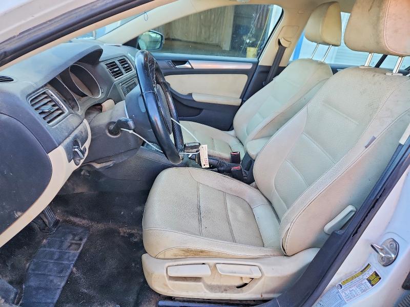 صورة رقم 7 من المزاد - 2017 VOLKSWAGEN JETTA مع VIN 3VWDB7AJ3HM282121