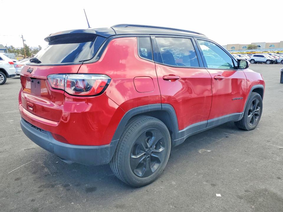 Photo 3 from auction – 2018 JEEP COMPASS LA with VIN 3C4NJCBBXJT438502