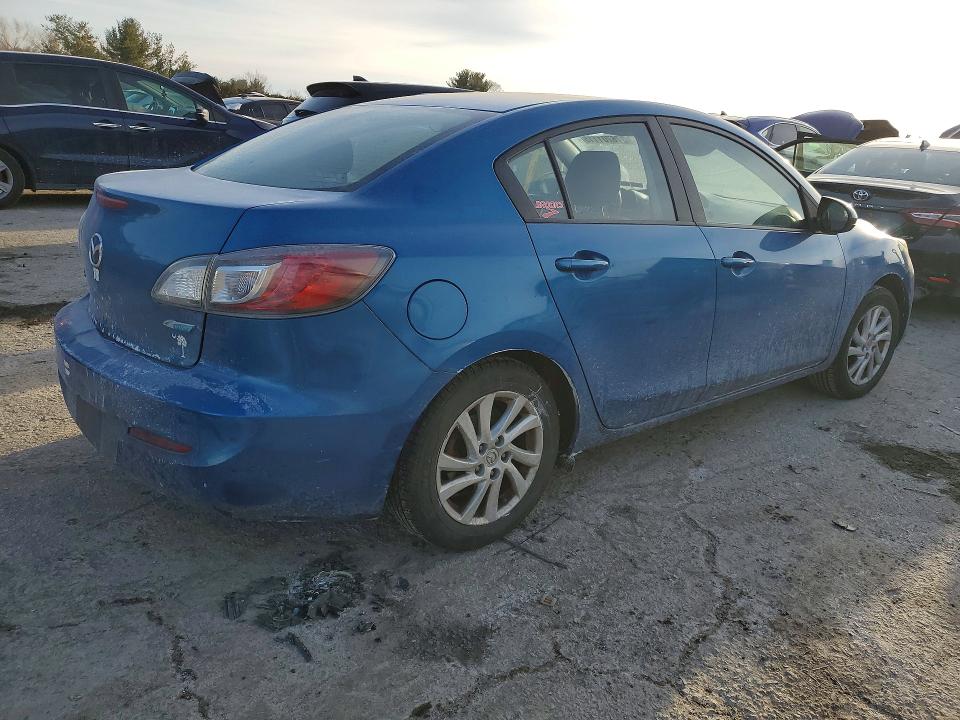 Photo 3 from auction – 2012 MAZDA 3 I with VIN JM1BL1V82C1651696
