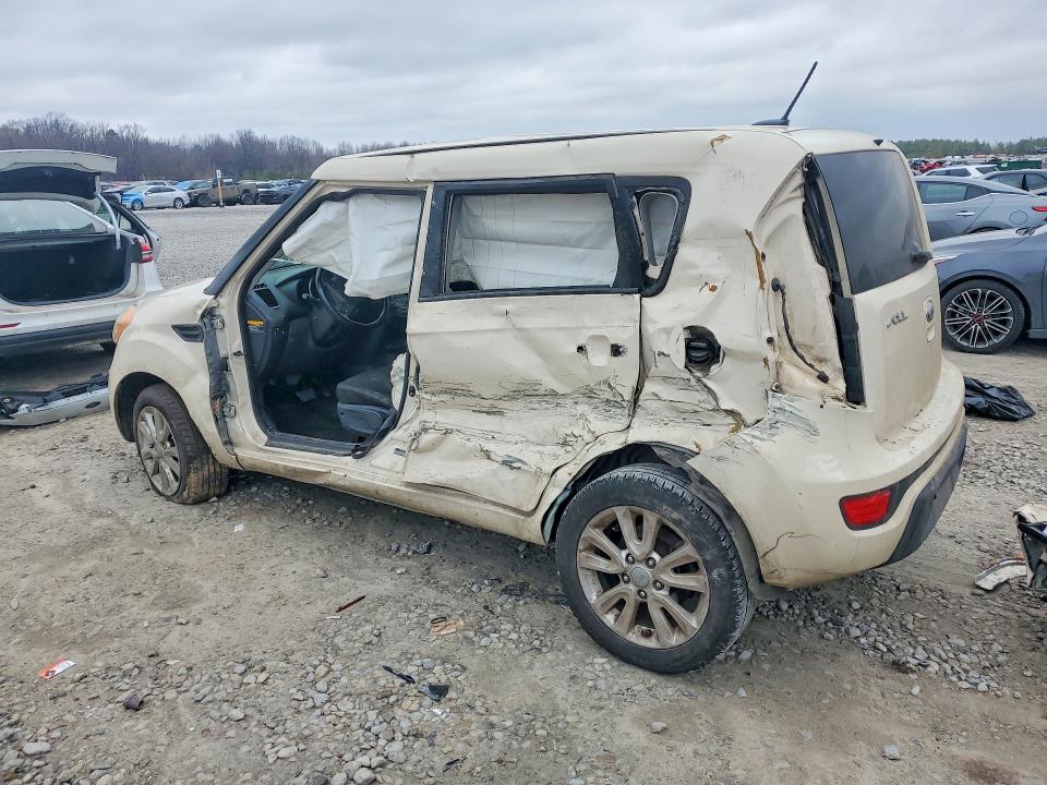 Photo 2 from auction – 2013 KIA SOUL with VIN KNDJT2A66D7757749