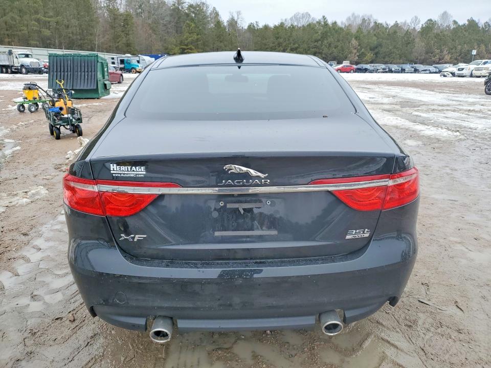 Photo 6 from auction – 2016 JAGUAR XF PREMIUM with VIN SAJBJ4BV6GCY22074
