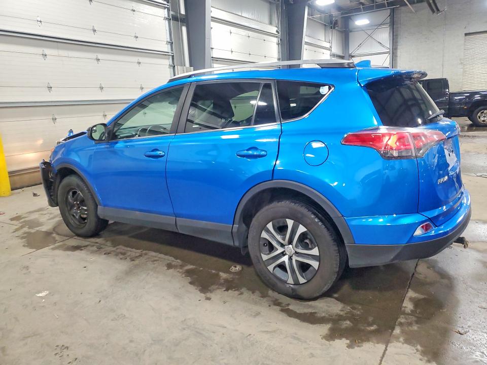 Photo 2 from auction – 2017 TOYOTA RAV4 with VIN 2T3BFREV8HW574126