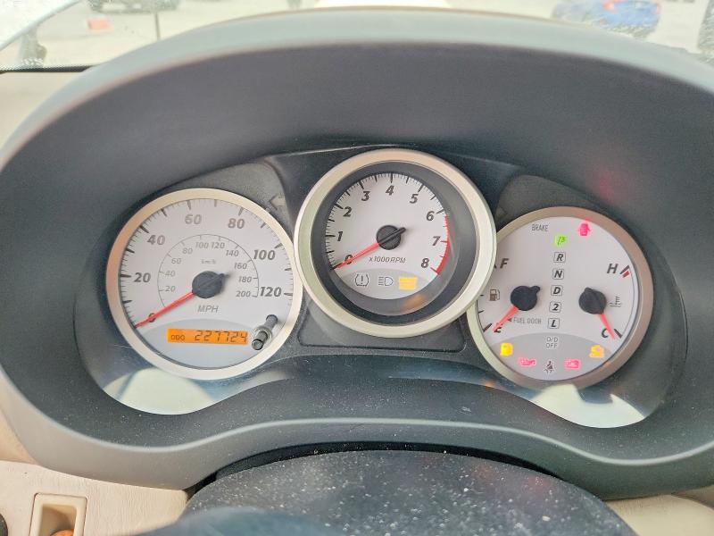 Photo 9 from auction – 2004 TOYOTA RAV4 with VIN JTEHD20V540023578