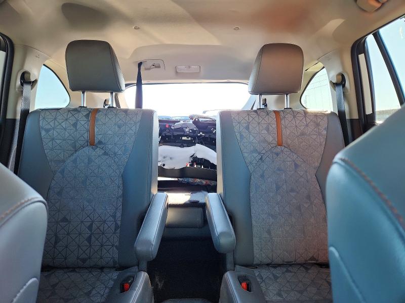 Photo 10 from auction – 2022 TOYOTA HIGHLANDER with VIN 5TDABRCH7NS541247
