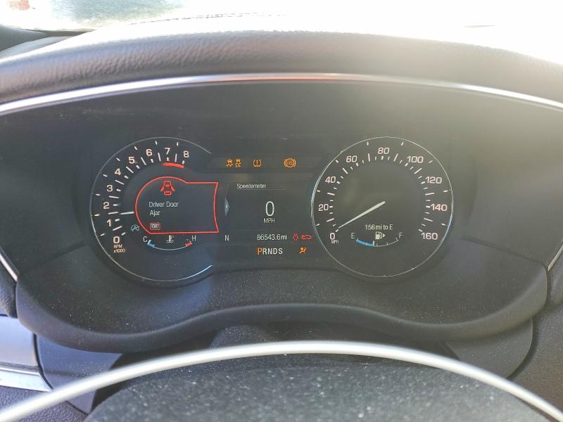 Photo 9 from auction – 2017 LINCOLN MKC with VIN 5LMCJ2C97HUL21126