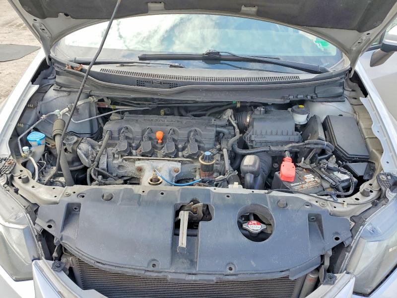 Photo 11 from auction – 2015 HONDA CIVIC SE with VIN 2HGFB2F73FH563084
