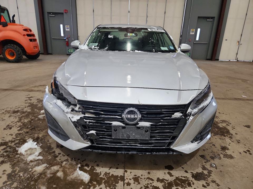 Photo 5 from auction – 2023 NISSAN ALTIMA S with VIN 1N4BL4BVXPN373680