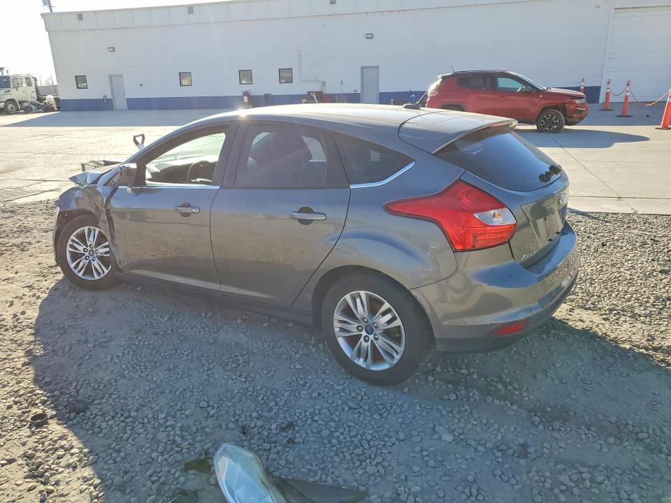 Photo 2 from auction – 2012 FORD FOCUS with VIN 1FAHP3M20CL435556
