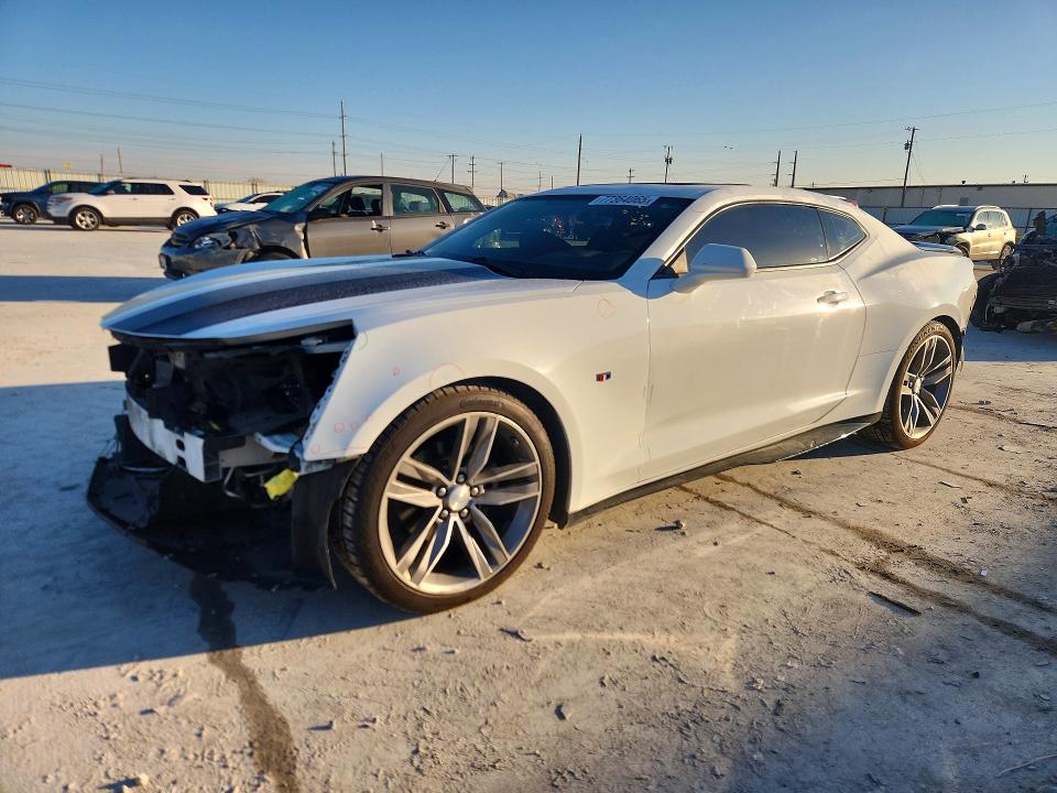 CHEVROLET CAMARO 2017 with VIN 1G1FB1RS1H0164540 - Photo from auction