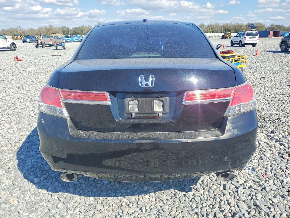 Photo 6 from auction – 2011 HONDA ACCORD with VIN 1HGCP3F86BA014202