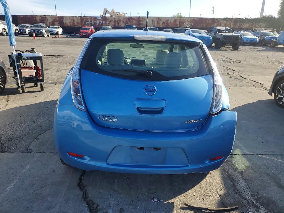 Photo 6 from auction – 2013 NISSAN LEAF S with VIN 1N4AZ0CP7DC421405