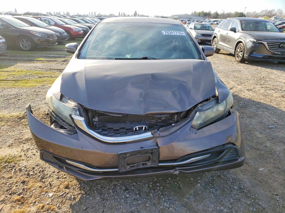 Photo 5 from auction – 2015 HONDA CIVIC with VIN 2HGFB2F52FH528177