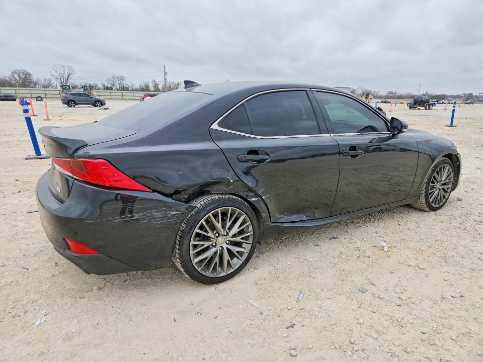 Photo 3 from auction – 2017 LEXUS IS with VIN JTHBA1D23H5049701
