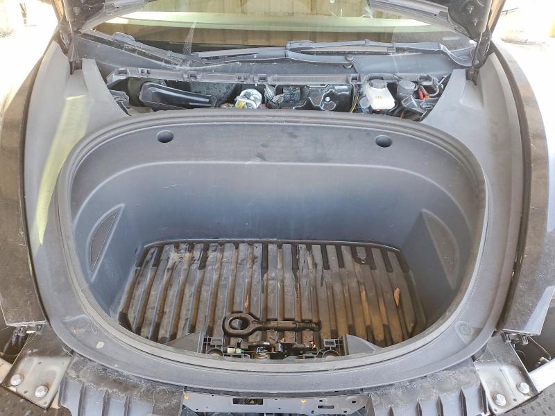 Photo 11 from auction – 2023 TESLA MODEL 3 with VIN 5YJ3E1EA1PF453075