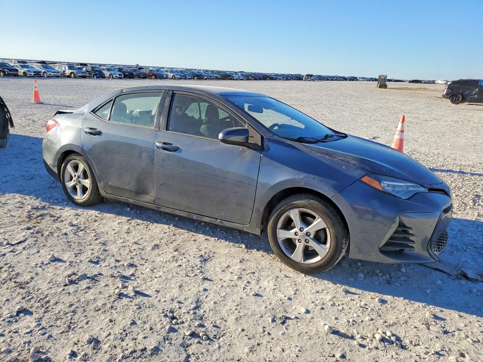 Photo 4 from auction – 2017 TOYOTA COROLLA L with VIN 5YFBURHE0HP599761