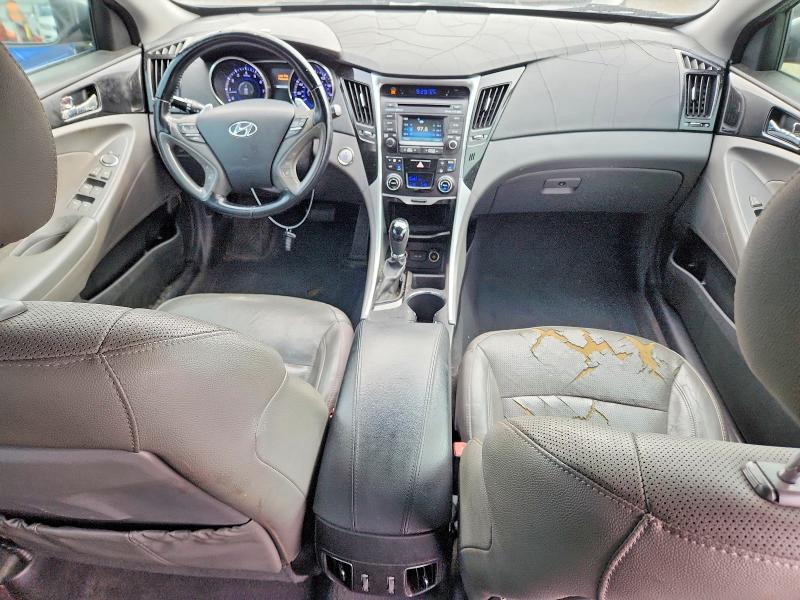 Photo 8 from auction – 2014 HYUNDAI SONATA SE with VIN 5NPEC4AB0EH845350