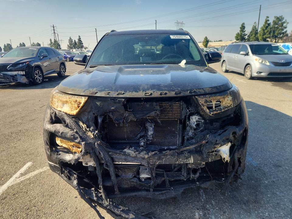 Photo 5 from auction – 2023 FORD EXPLORER with VIN 1FM5K8GC5PGB77834