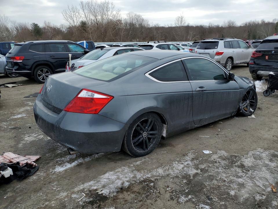 Photo 3 from auction – 2008 HONDA ACCORD with VIN 1HGCS12388A024073