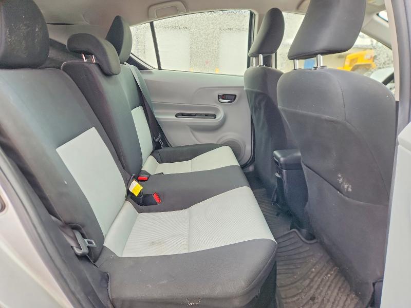 Photo 10 from auction – 2014 TOYOTA PRIUS with VIN JTDKDTB38E1566611