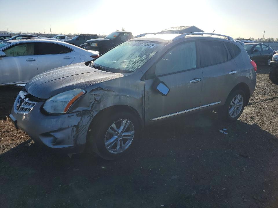 NISSAN ROGUE S 2012 with VIN JN8AS5MT4CW604186 - Photo from auction