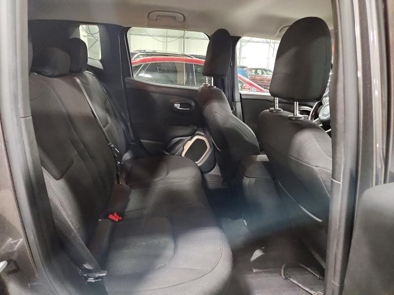 Photo 11 from auction – 2016 JEEP RENEGADE L with VIN ZACCJBBT5GPE07314