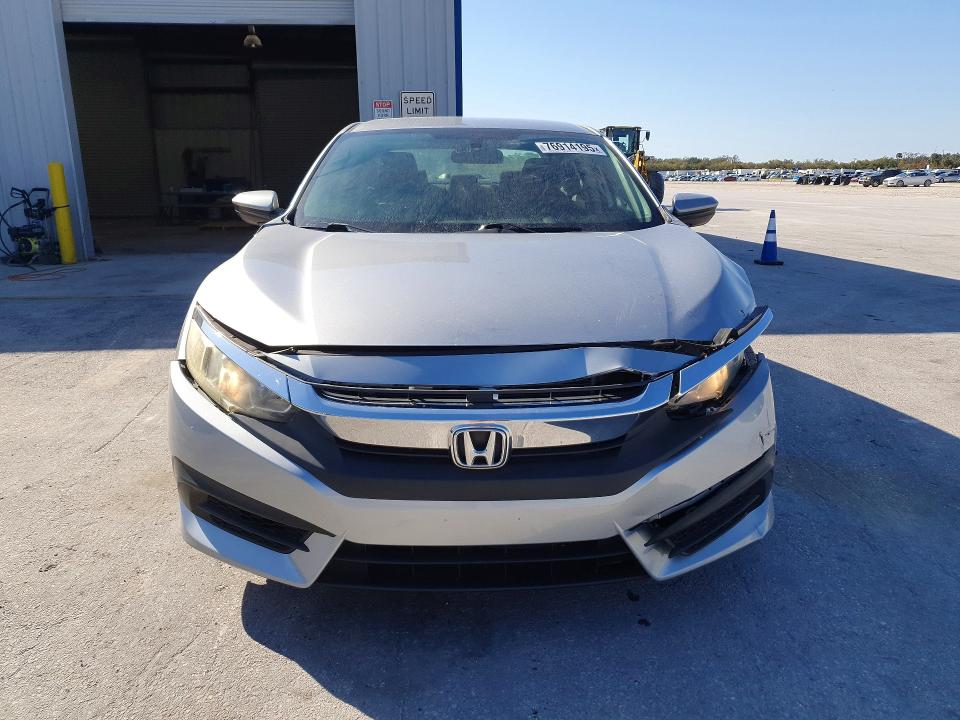 صورة رقم 5 من المزاد - 2016 HONDA CIVIC مع VIN 19XFC2F51GE012160