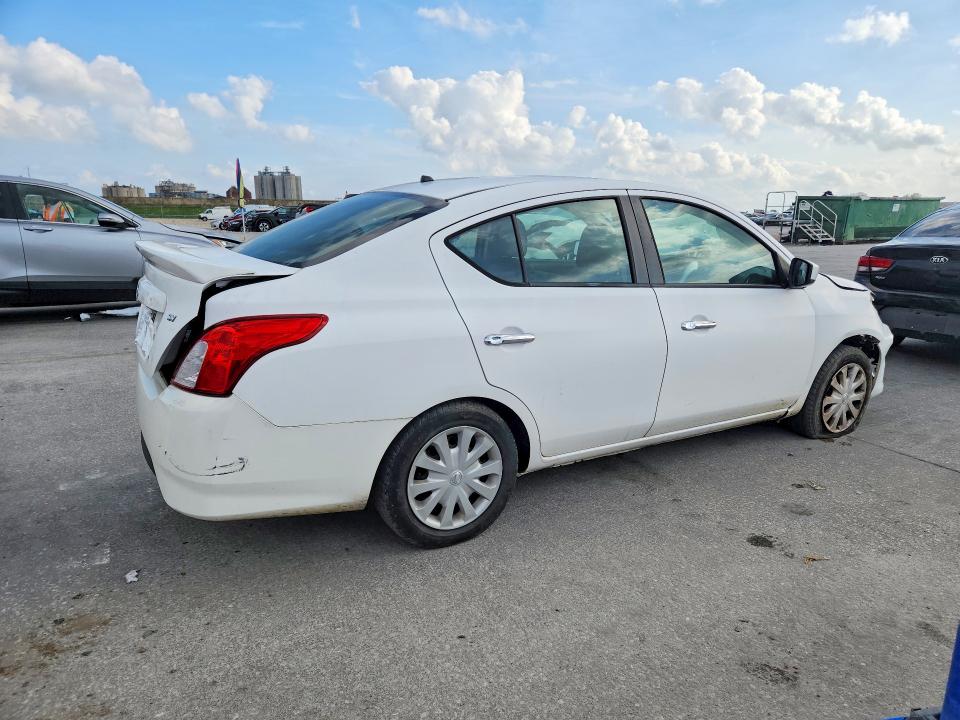 Photo 3 from auction – 2019 NISSAN VERSA with VIN 3N1CN7AP3KL802537