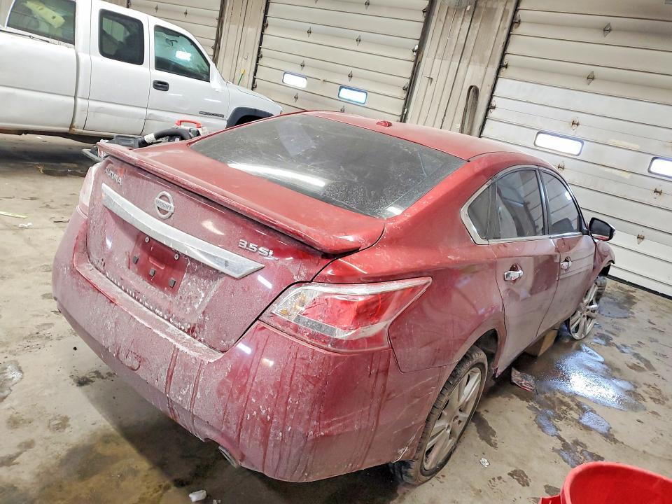 Photo 3 from auction – 2013 NISSAN ALTIMA 3.5 with VIN 1N4BL3AP8DN482535