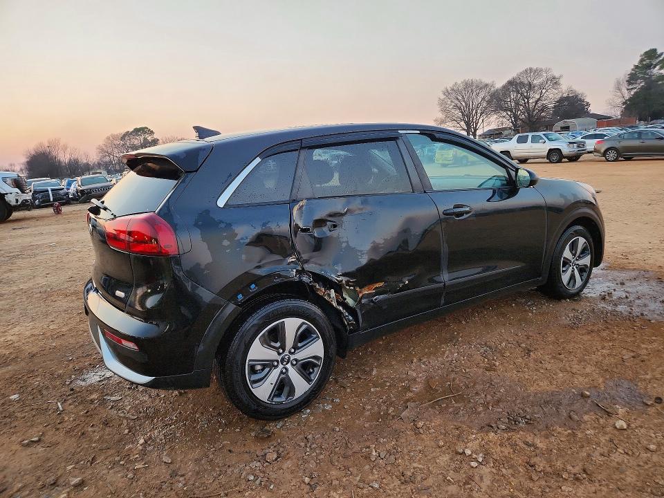 Photo 3 from auction – 2017 KIA NIRO with VIN KNDCB3LC0H5048417