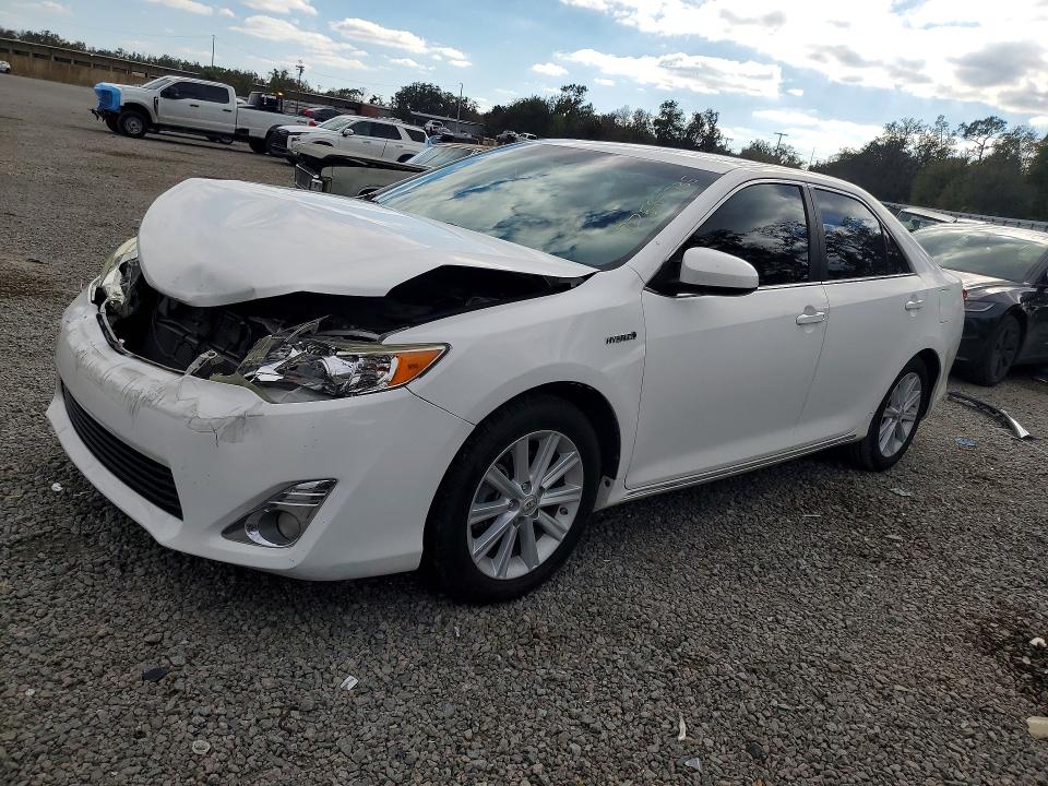 TOYOTA CAMRY HYBR 2012 with VIN 4T1BD1FK7CU061687 - Photo from auction
