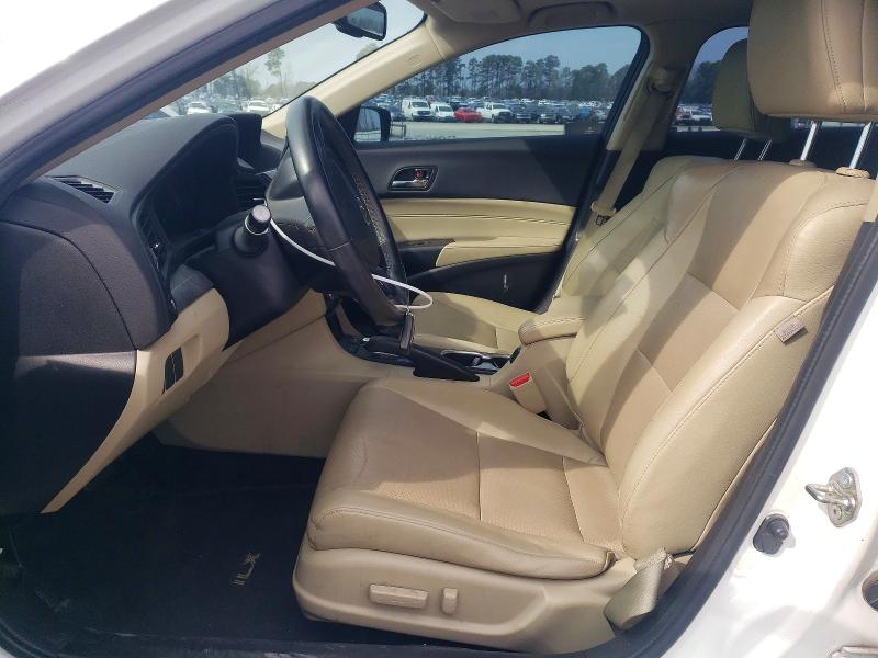 Photo 7 from auction – 2016 ACURA ILX with VIN 19UDE2F70GA025912