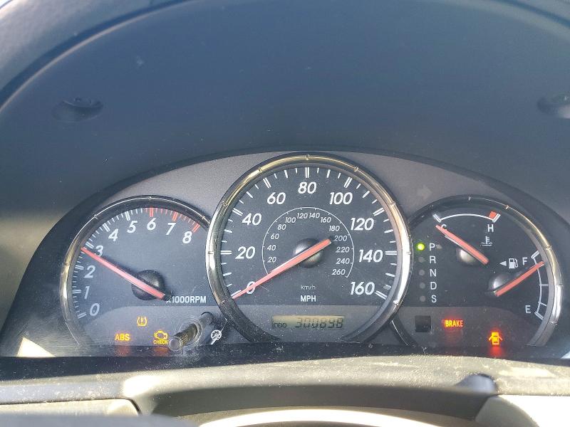 Photo 9 from auction – 2004 TOYOTA CAMRY SOLARA with VIN 4T1CA38P34U010979
