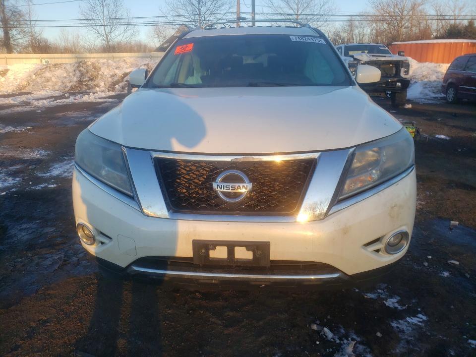 Photo 5 from auction – 2015 NISS PATHFINDER with VIN 5N1AR2MM1FC633421