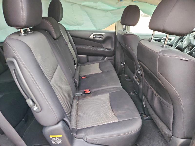 Photo 11 from auction – 2017 NISSAN PATHFINDER with VIN 5N1DR2MM9HC694354