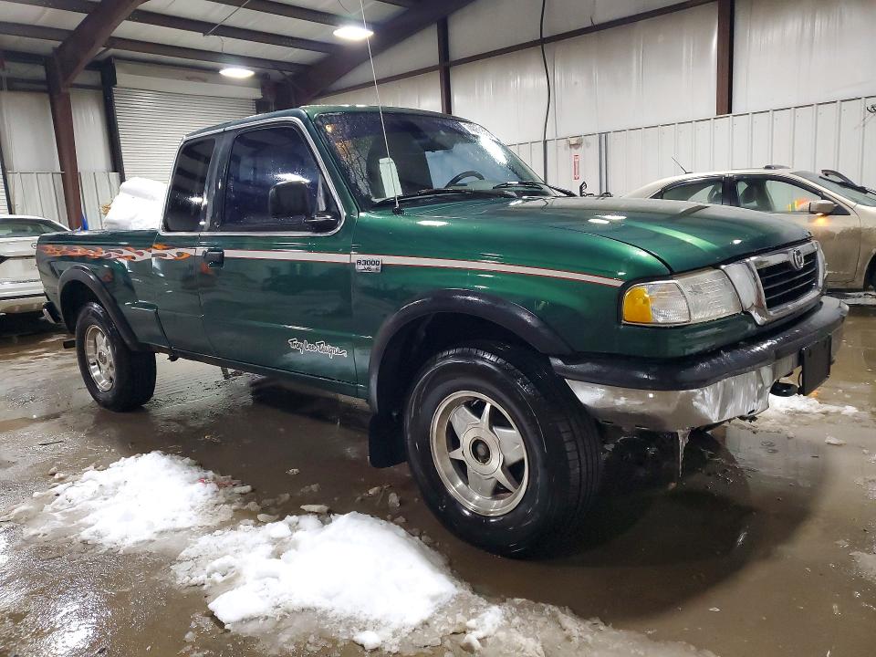 Photo 4 from auction – 1999 MAZDA B3000 with VIN 4F4ZR16V1XTM28956