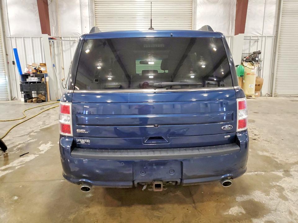 Photo 6 from auction – 2017 FORD FLEX with VIN 2FMHK6C83HBA05829